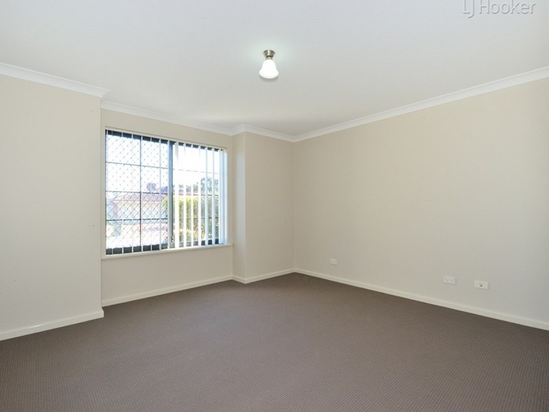 27 Lyttleton Street, Rockingham WA 6168