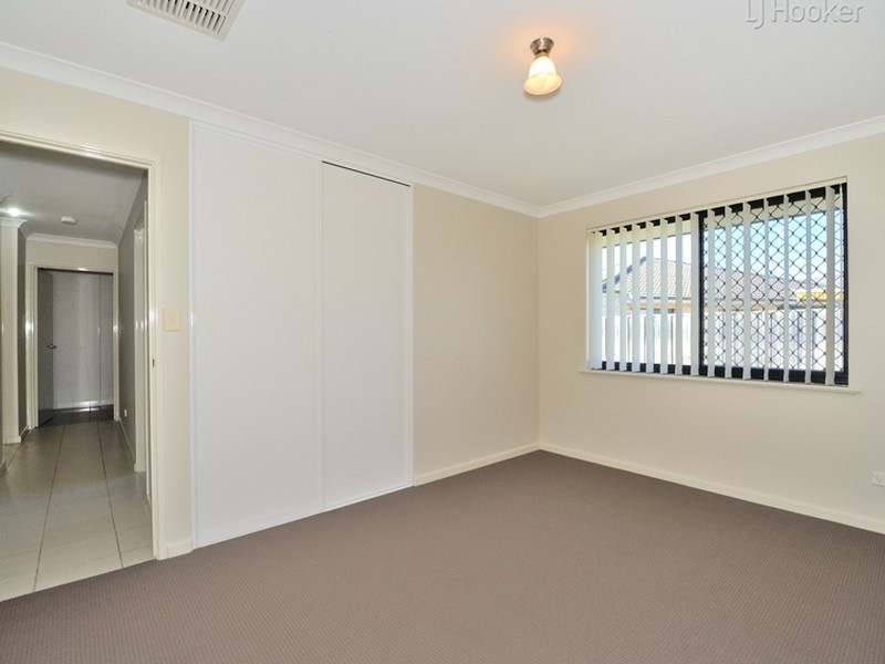 27 Lyttleton Street, Rockingham WA 6168