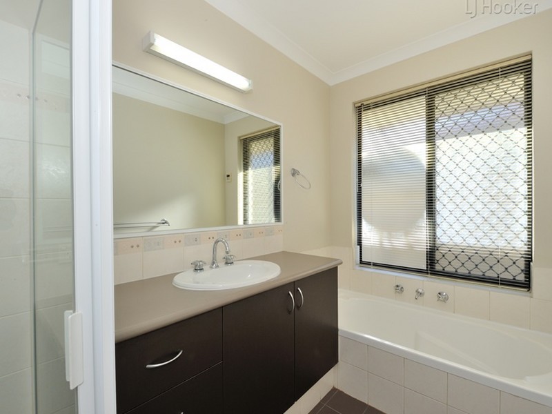 27 Lyttleton Street, Rockingham WA 6168