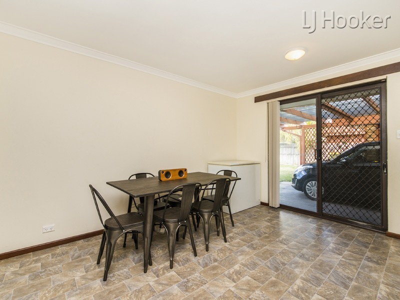 8 Dargin Way, Rockingham WA 6168