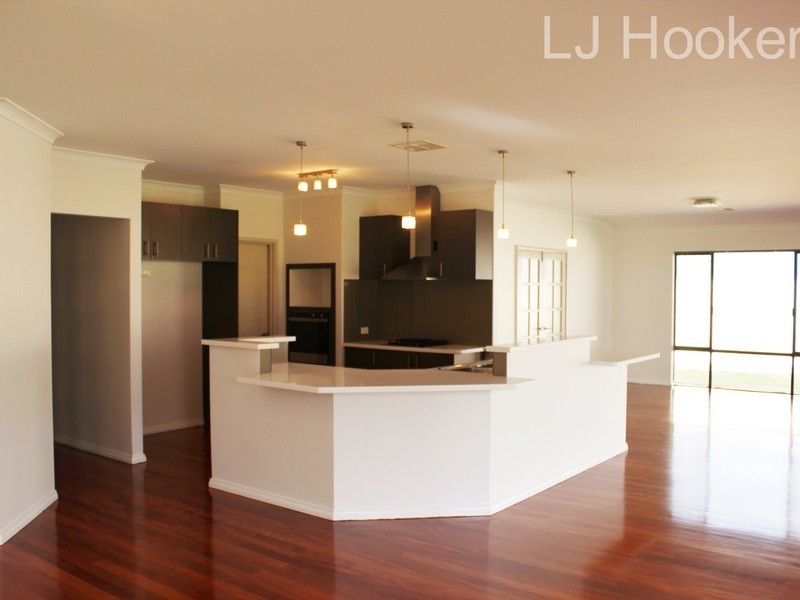 10 Lantana Way, Baldivis WA 6171