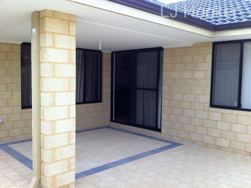 27 Mariposa Boulevard, Secret Harbour WA 6173