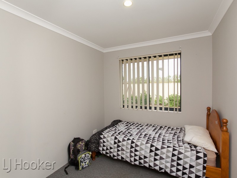 11 Springdale Boulevard, Secret Harbour WA 6173