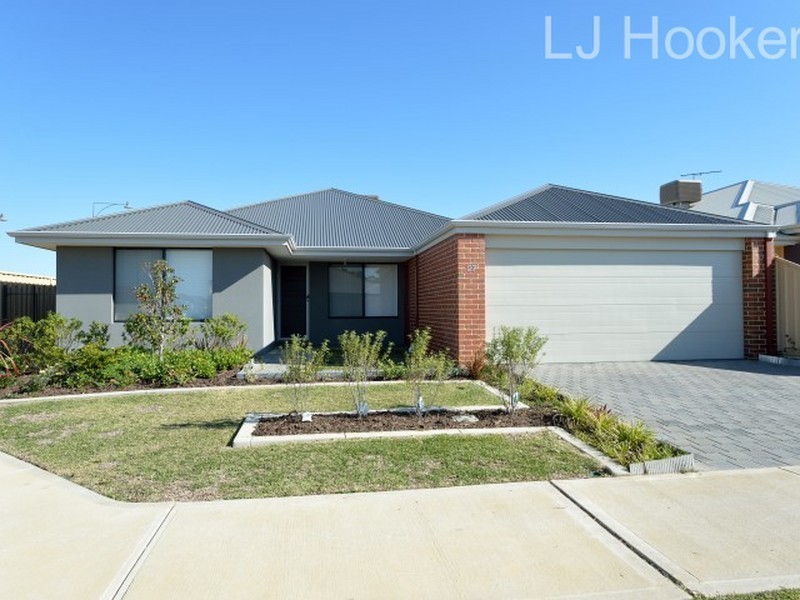 27 Borough Road, Baldivis WA 6171