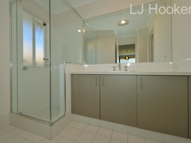 27 Borough Road, Baldivis WA 6171