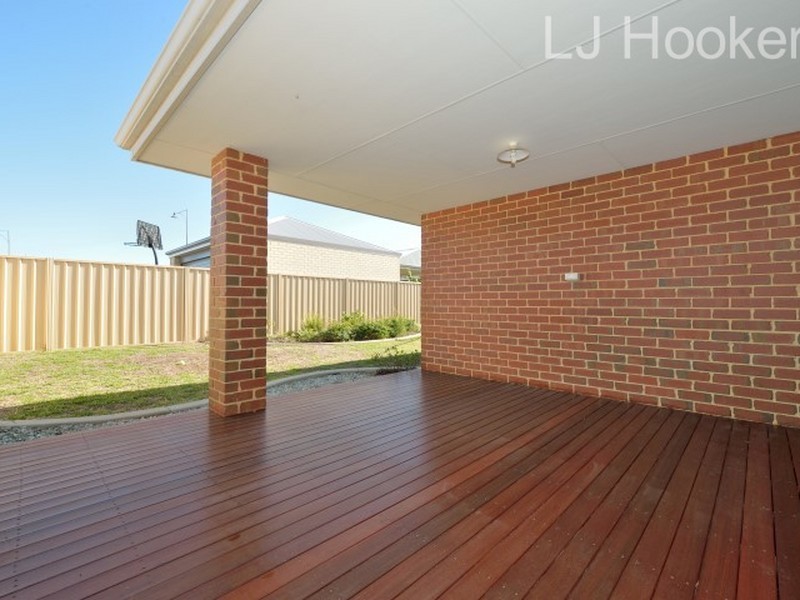 27 Borough Road, Baldivis WA 6171