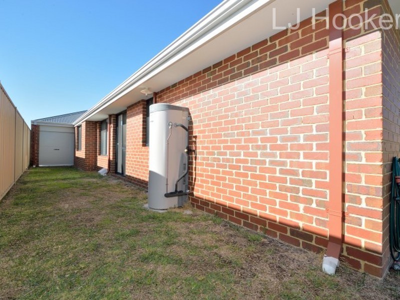 27 Borough Road, Baldivis WA 6171