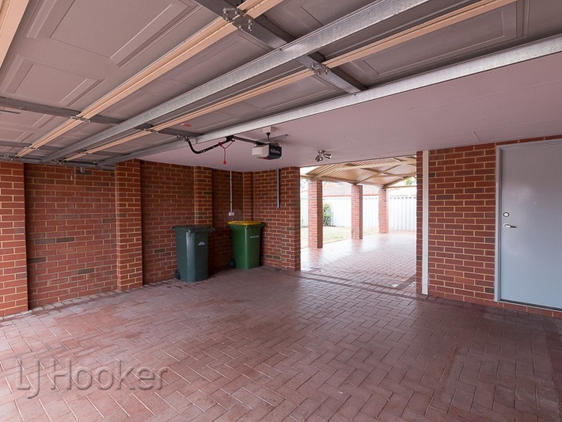 22 Alicante Mews, Secret Harbour WA 6173