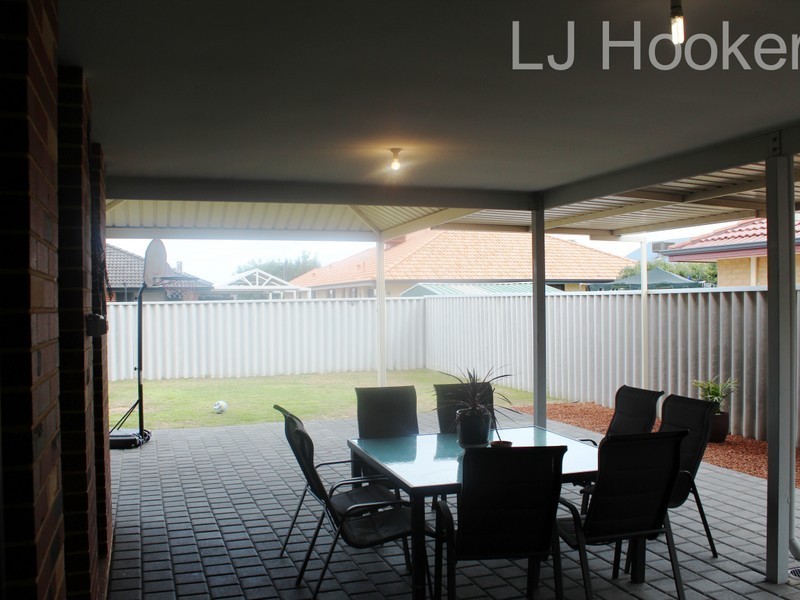 29/96 Simpson Avenue, Rockingham WA 6168
