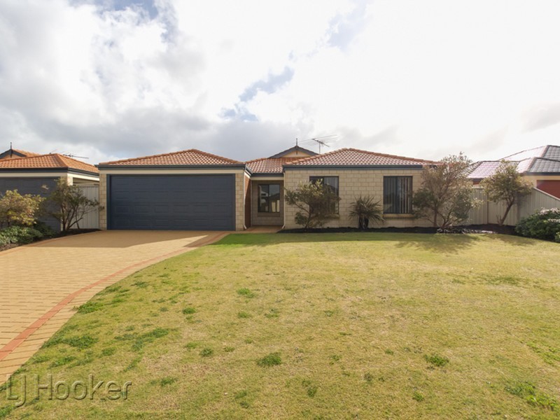 1A Lombadina Parade, Secret Harbour WA 6173