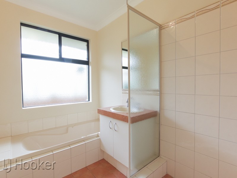 1A Lombadina Parade, Secret Harbour WA 6173