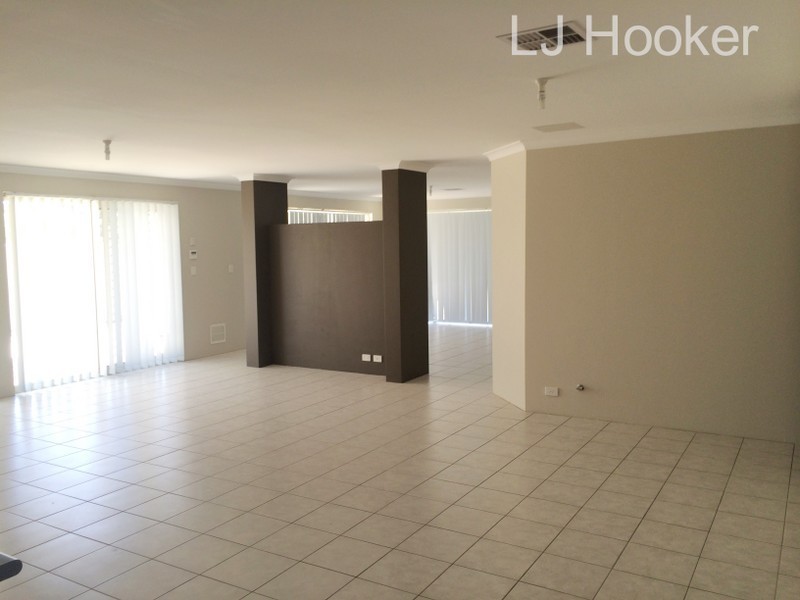 7 Plymouth Way, Waikiki WA 6169