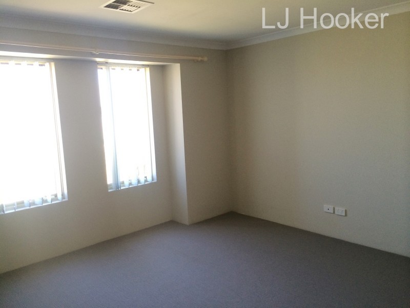 7 Plymouth Way, Waikiki WA 6169