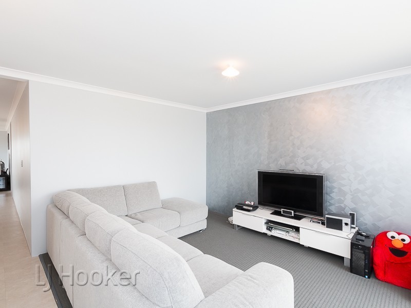 17 Furnivall Parade, Baldivis WA 6171