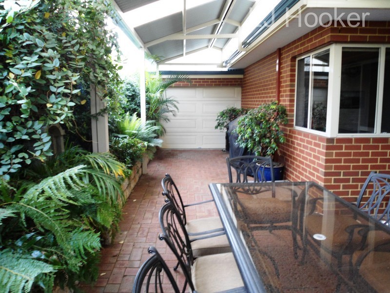 15 Ficifolia Brace, Baldivis WA 6171