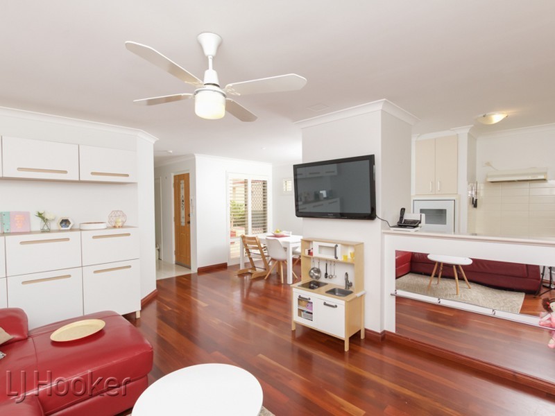 1/39 Harrison Street, Rockingham WA 6168