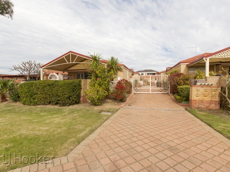 1/39 Harrison Street, Rockingham WA 6168