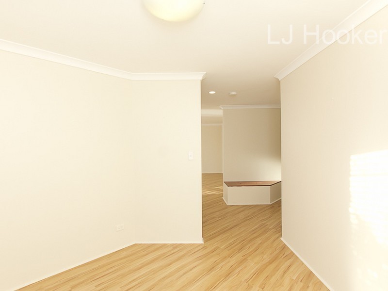 9 Montmartre Green, Port Kennedy WA 6172