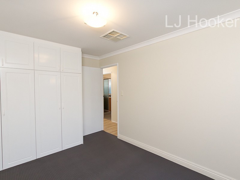 9 Montmartre Green, Port Kennedy WA 6172