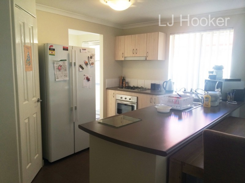 8 Indee Pass, Secret Harbour WA 6173