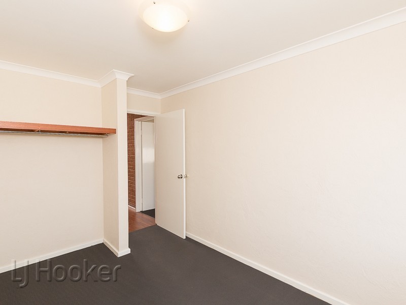 4B Boolardy Road, Golden Bay WA 6174