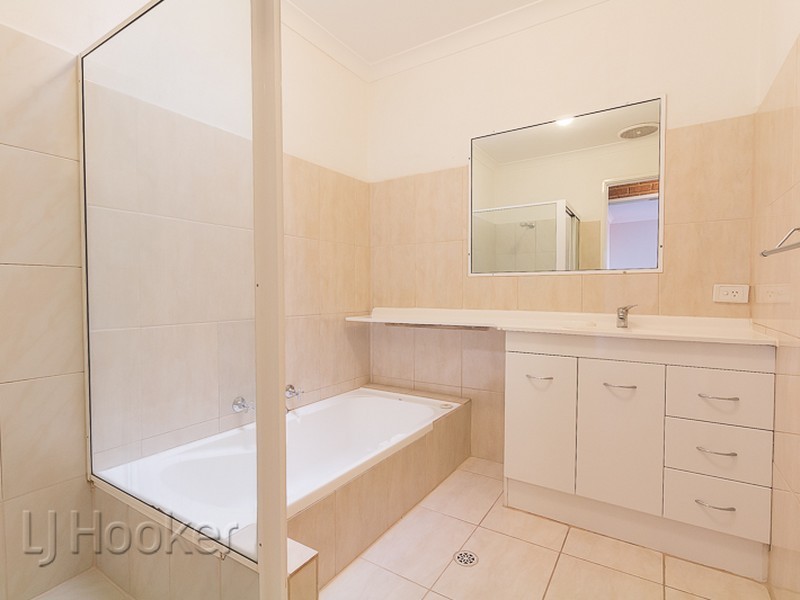 4B Boolardy Road, Golden Bay WA 6174