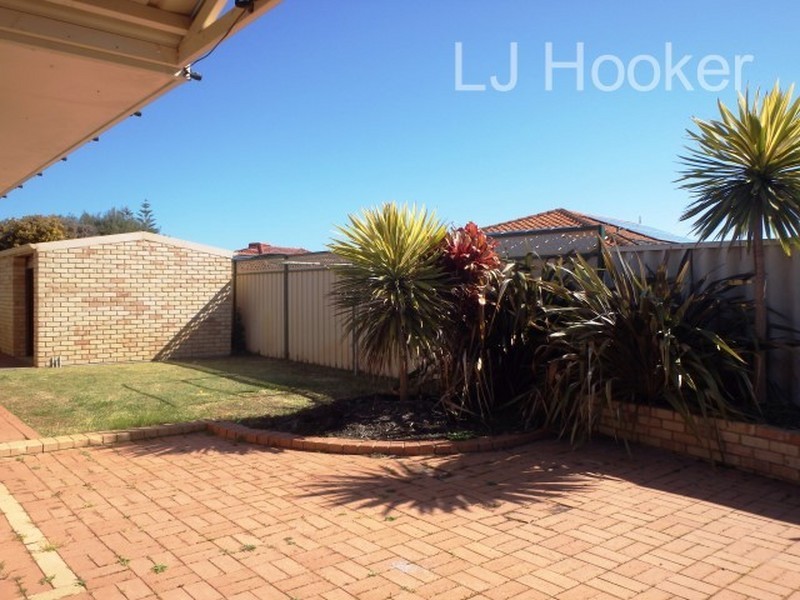 17 Canouan Loop, Secret Harbour WA 6173