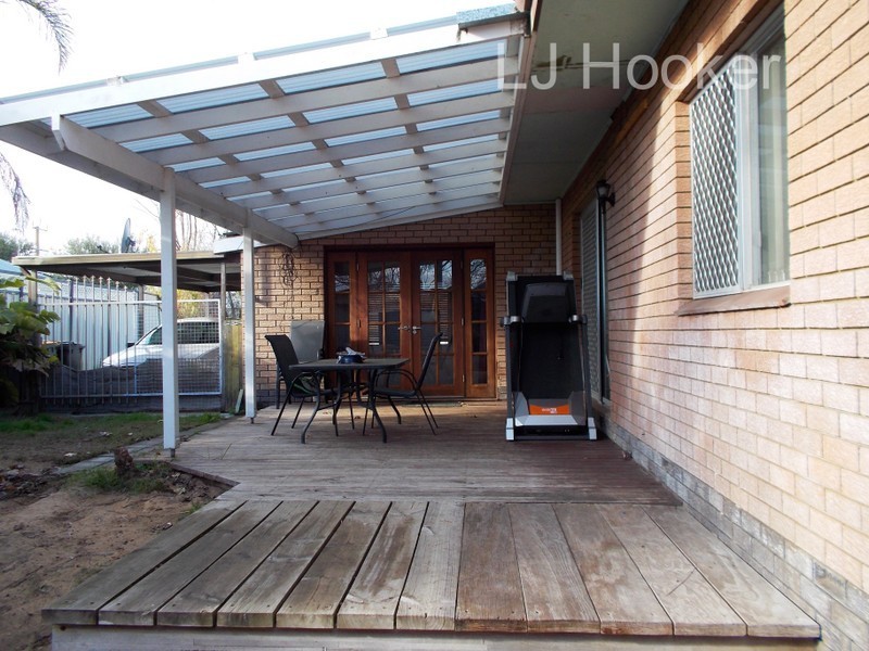 85 Dampier Drive, Golden Bay WA 6174