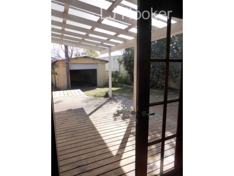 85 Dampier Drive, Golden Bay WA 6174