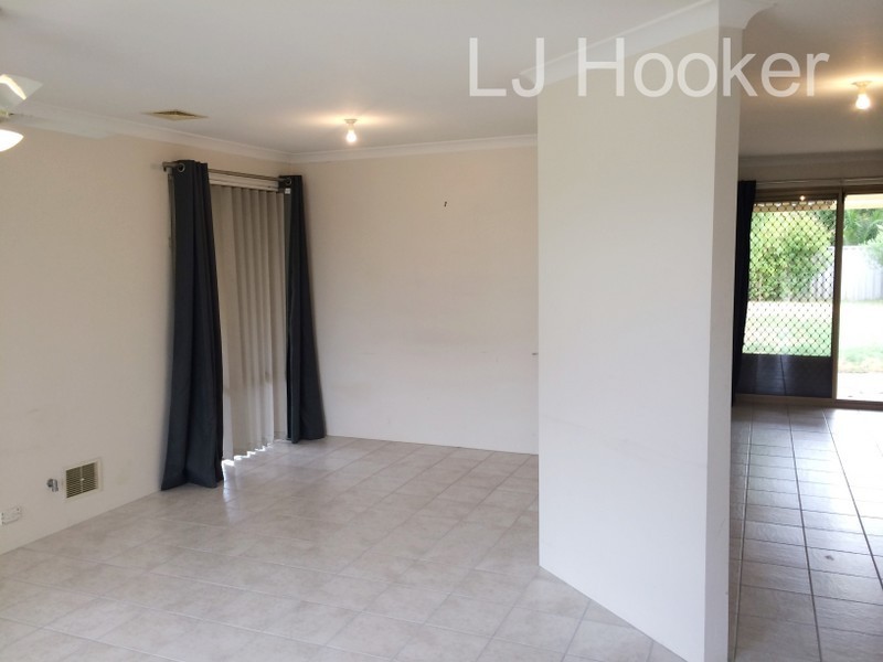28 Moreton Crescent, Warnbro WA 6169