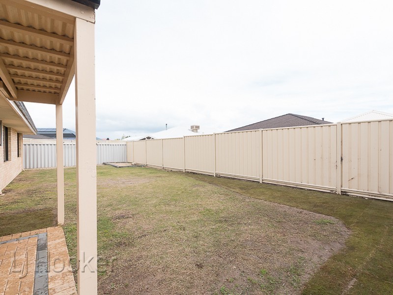 59 La Spezia Drive, Secret Harbour WA 6173