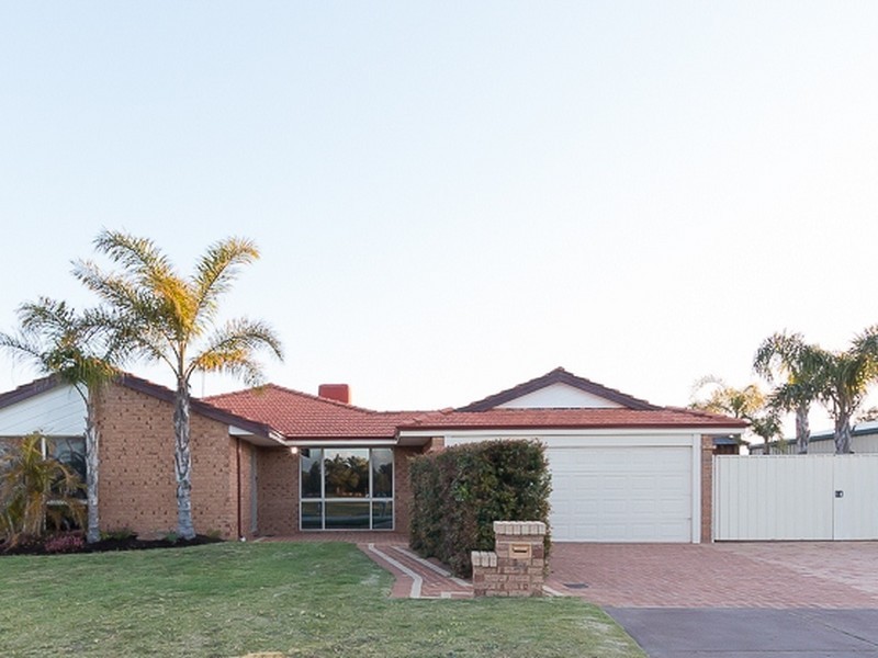 34 Manly Crescent, Warnbro WA 6169