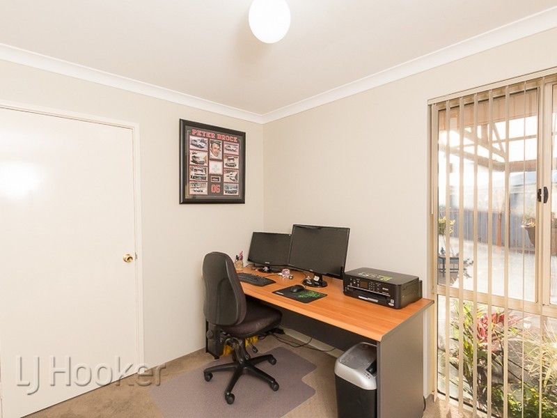 34 Manly Crescent, Warnbro WA 6169