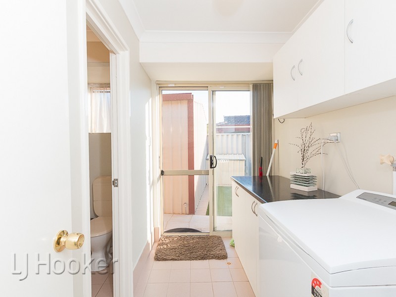 34 Manly Crescent, Warnbro WA 6169