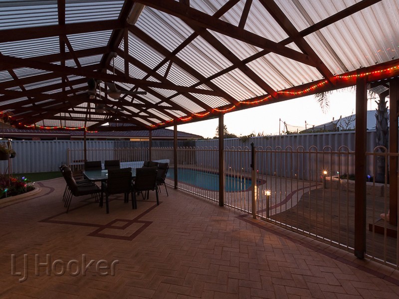 34 Manly Crescent, Warnbro WA 6169