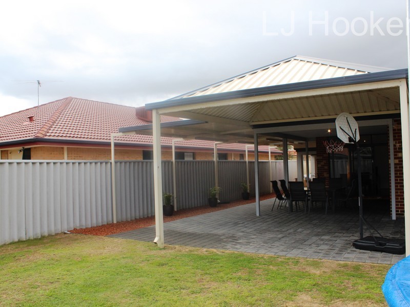 14 Maroubra Parade, Secret Harbour WA 6173