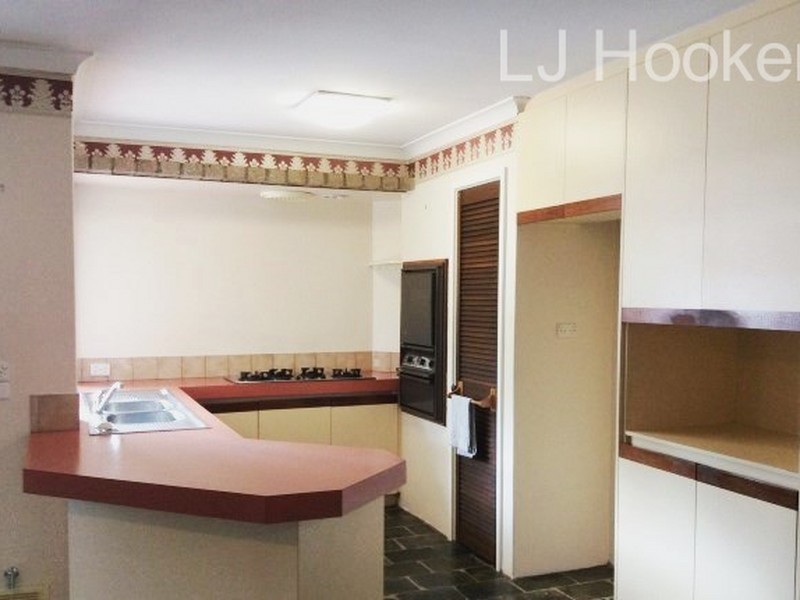 45 St Andrews Loop, Cooloongup WA 6168