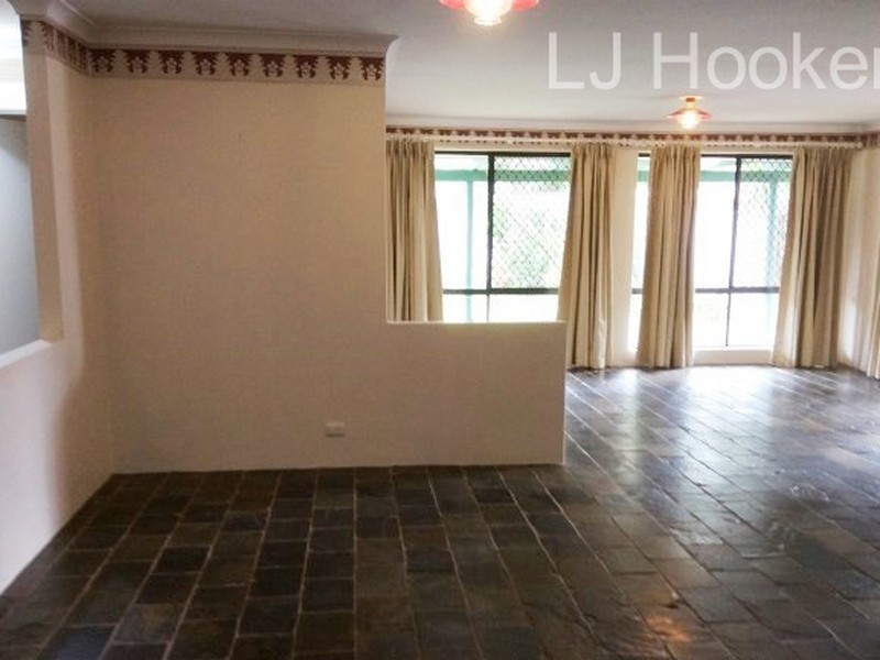45 St Andrews Loop, Cooloongup WA 6168