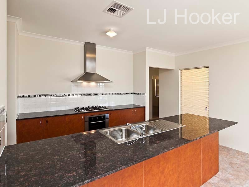 30 Ruskin Brace, Baldivis WA 6171