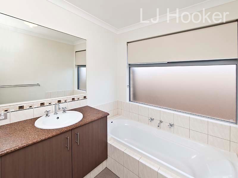 30 Ruskin Brace, Baldivis WA 6171