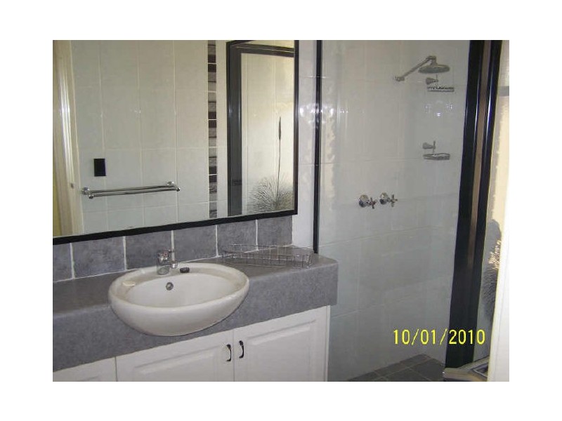 18/9 Merope Close, Rockingham WA 6168