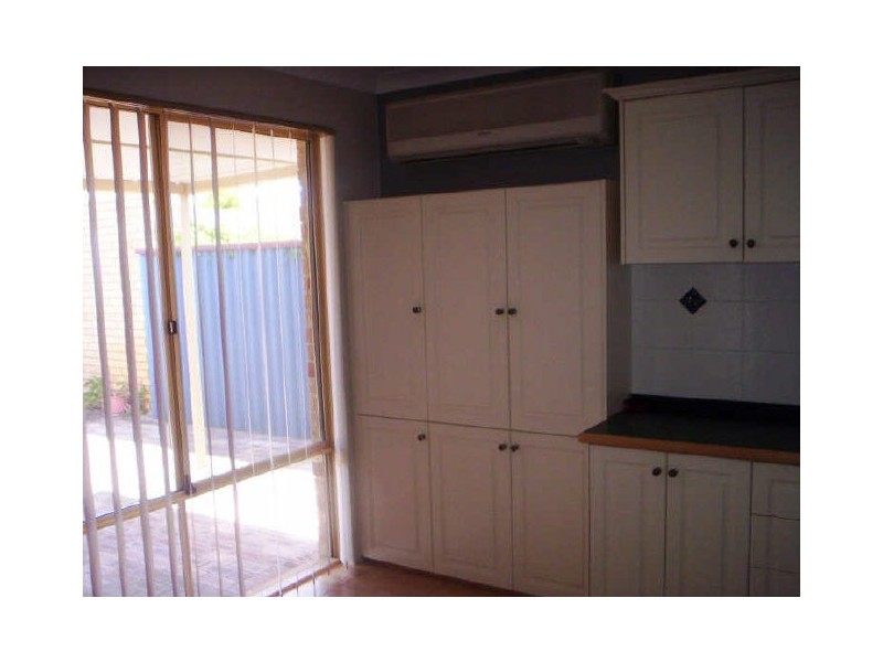 18/9 Merope Close, Rockingham WA 6168