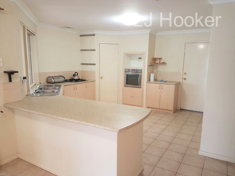 9 Osgood Way, Baldivis WA 6171
