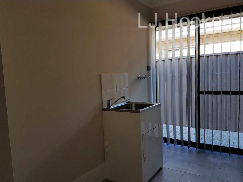 26 Aquamarine Parade, Karnup WA 6176