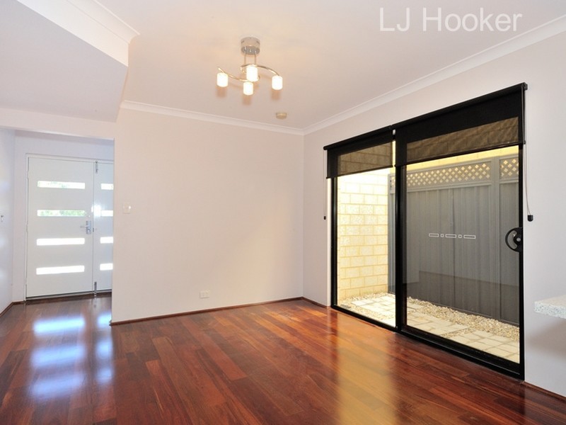 14 Emma Street, Rockingham WA 6168