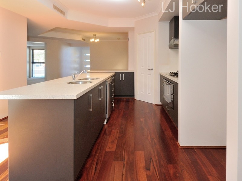 14 Emma Street, Rockingham WA 6168