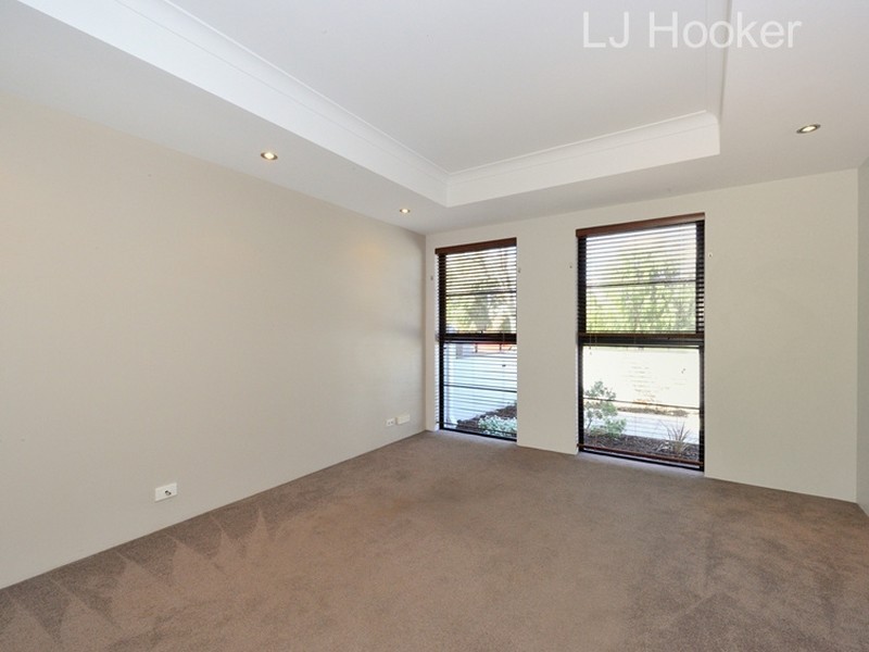 14 Emma Street, Rockingham WA 6168