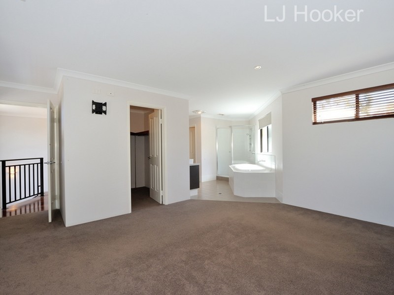 14 Emma Street, Rockingham WA 6168