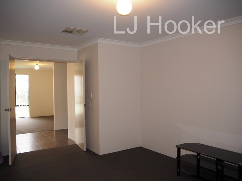 9 Kingfisher Way, Singleton WA 6175