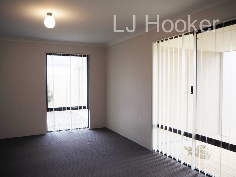 9 Kingfisher Way, Singleton WA 6175